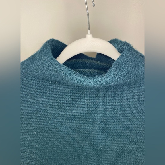 Madewell Waffle Funnel Neck Knit Sweater - Hunter Green - Size M - Picture 3 of 4